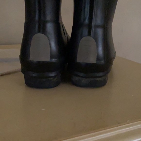 Matte Black Hunter Rainboots - Picture 7 of 11